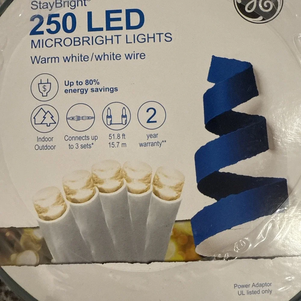 GE StayBright 250-Count 51.8-ft White Micro LED Christmas String Lights